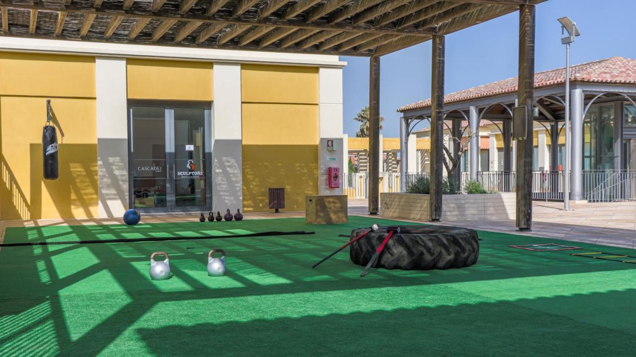 Cascade Wellness Resort Lagos Exterior photo CrossFit facilities